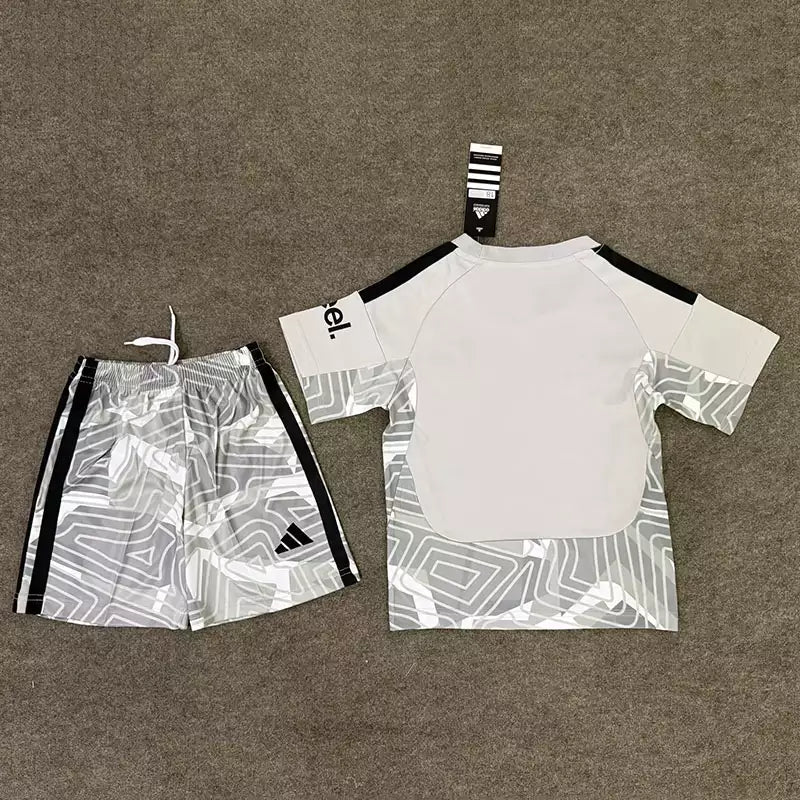 Arsenal 2026/27 Goalkeeper Football Full Kit Gray (KIDS)