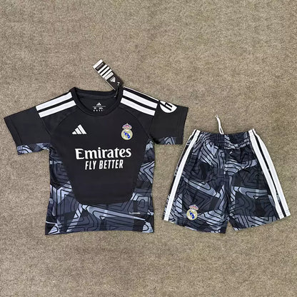 Real Madrid 2026/27 Goalkeeper Football Full Kit Black (KIDS)