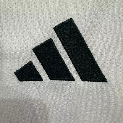 Real Madrid 2026/2027 Home Football Jersey Fans Version 1:1 Copy (S~4XL)